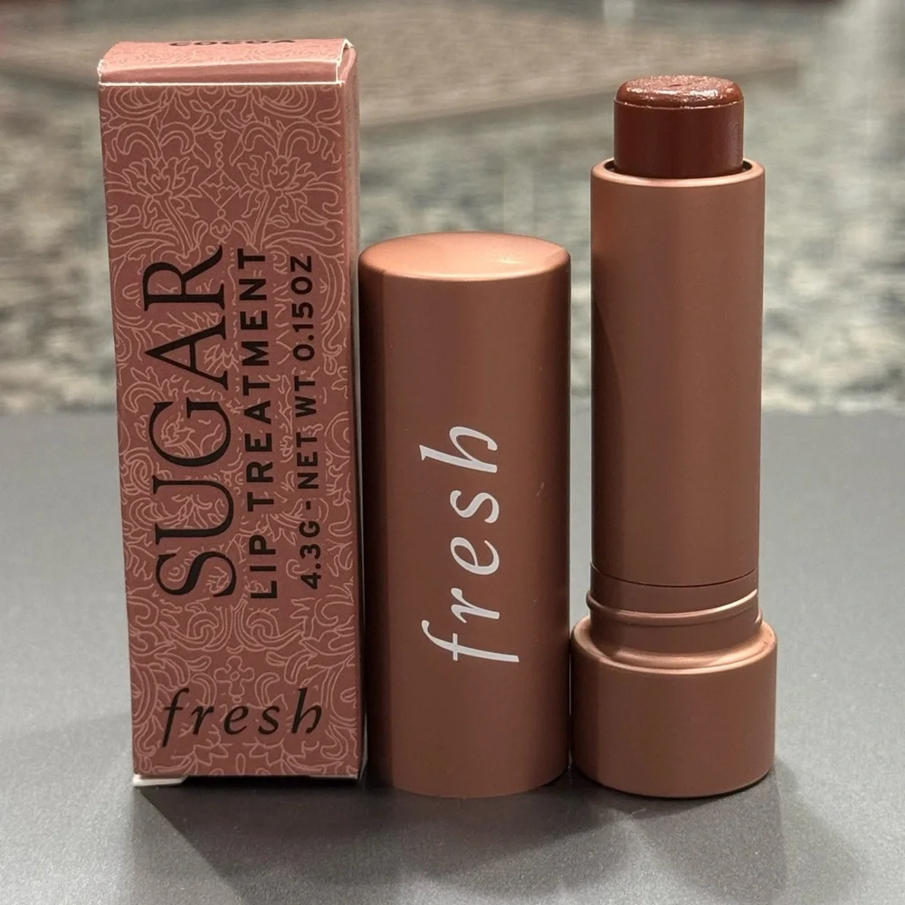 Fresh Sugar Lip Treatment in Shade Cocoa